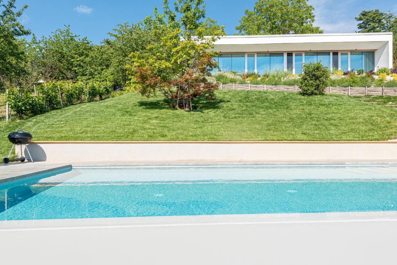 Villa Anna, Luxury And Private Pool Alba  Exteriör bild